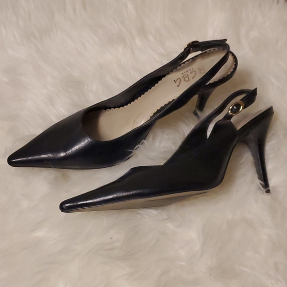 BCBG black slingback heels - Picture 4 of 5